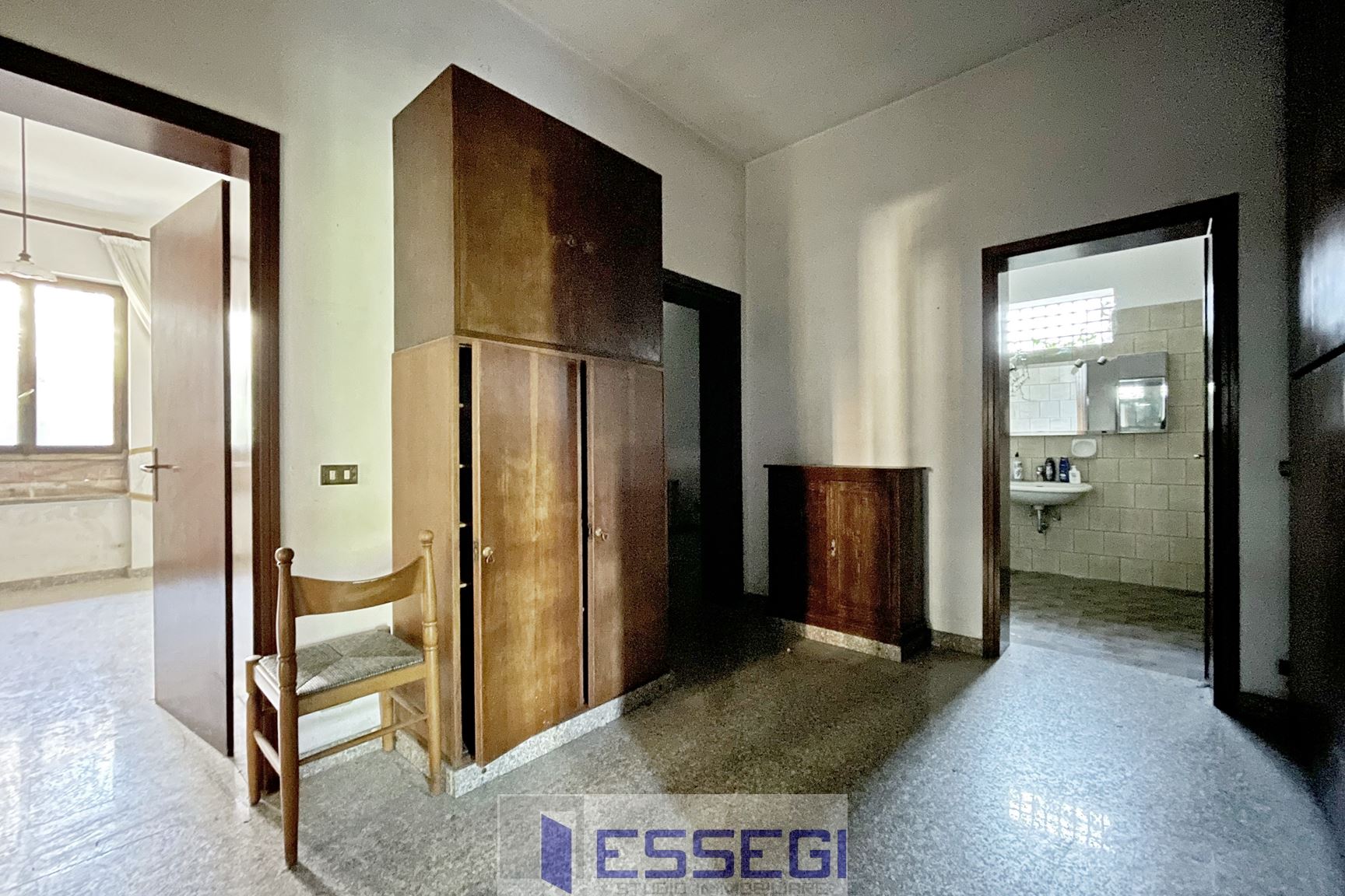 ERBA Casa indipendente bifamiliare